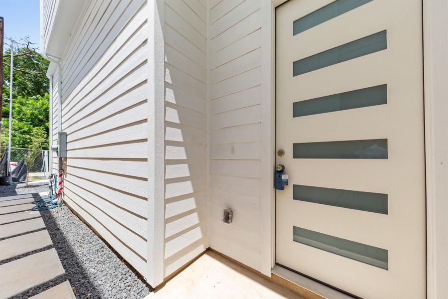 Exterior details and patio area of a home in , Houston (Image 3).