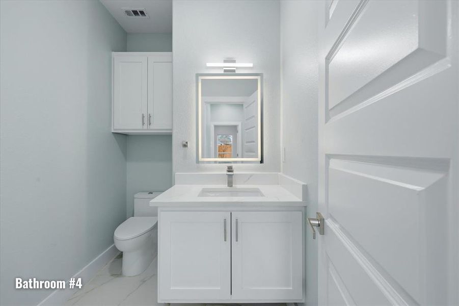 Furnished interior view inside a new home in , Dallas (Image 20). Furnished interior view inside a new home in , Dallas (Image 20).