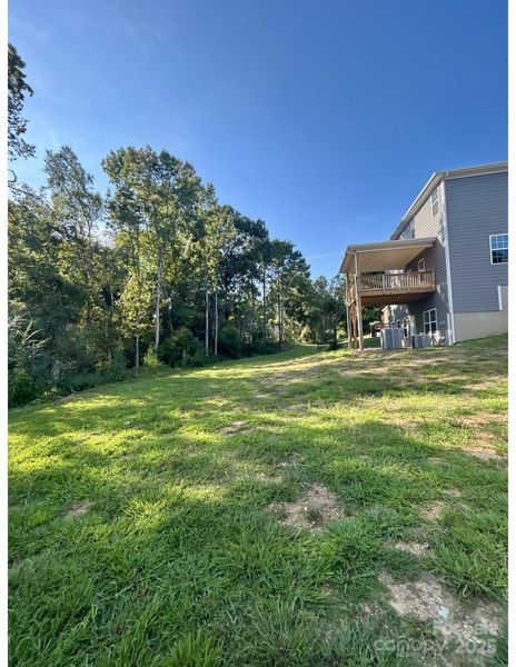 Image 25 of a home in Crystal Village.