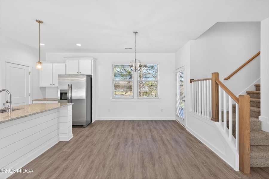 Spacious, unfurnished interior of a new home in Robins Estates, Warner Robins (Image 23).