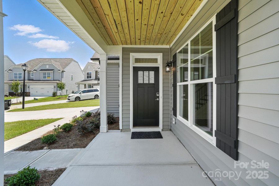 Image 41 of a home in Hampton Woods.