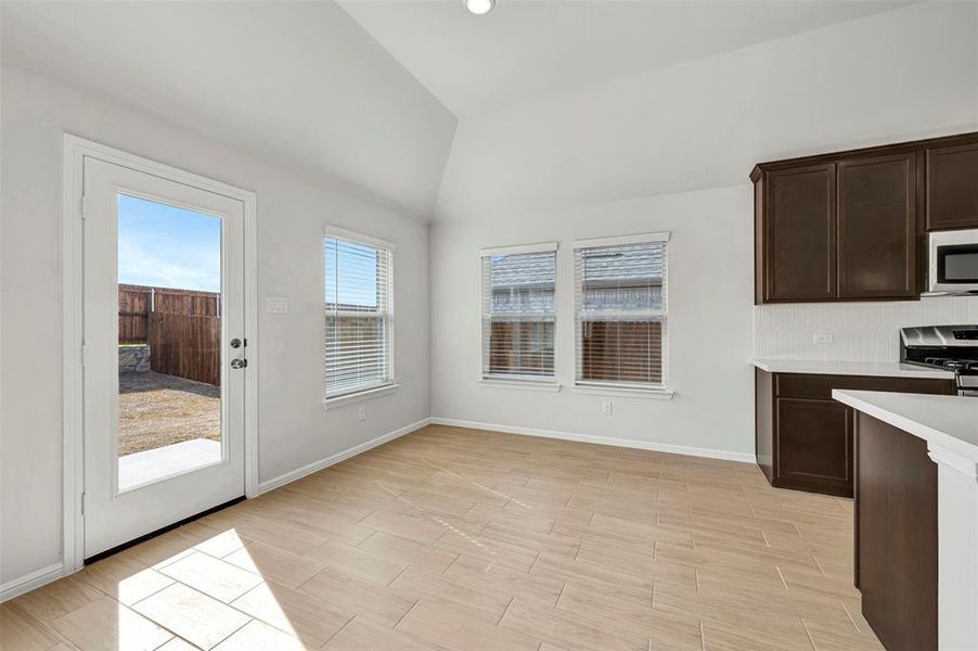 Spacious, unfurnished interior of a new home in Elevon, Lavon (Image 28).