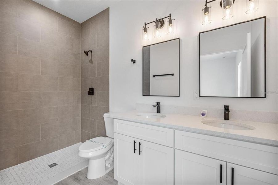 Furnished interior view inside a new home in , Ocala (Image 11).