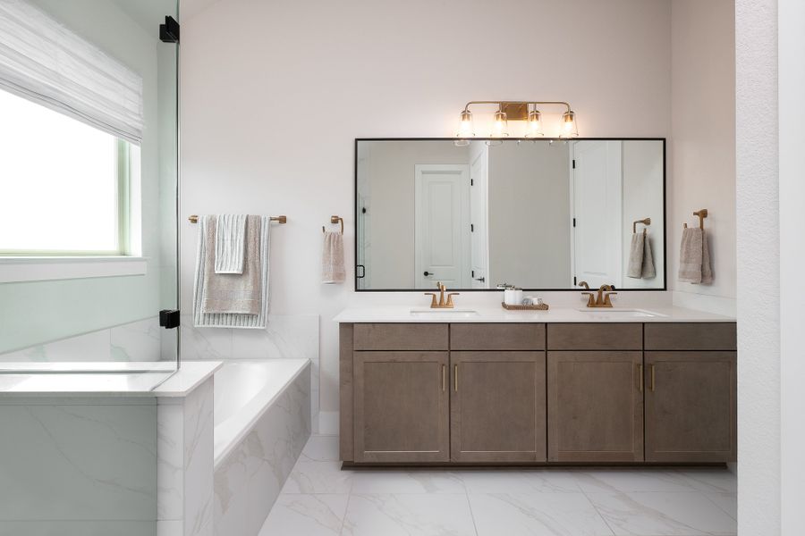 Representative furnished interior of a home built from the Cheyenne II by Ashton Woods in The Colony 50s, Bastrop (Image 14).