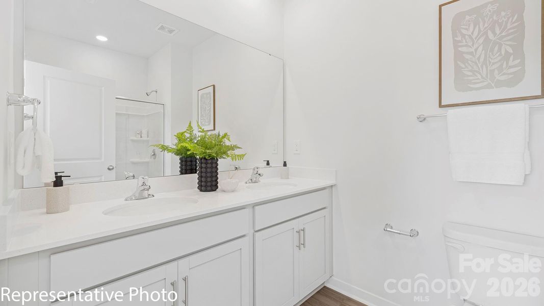 Furnished interior view inside a new home in Stanton, Richburg (Image 14).