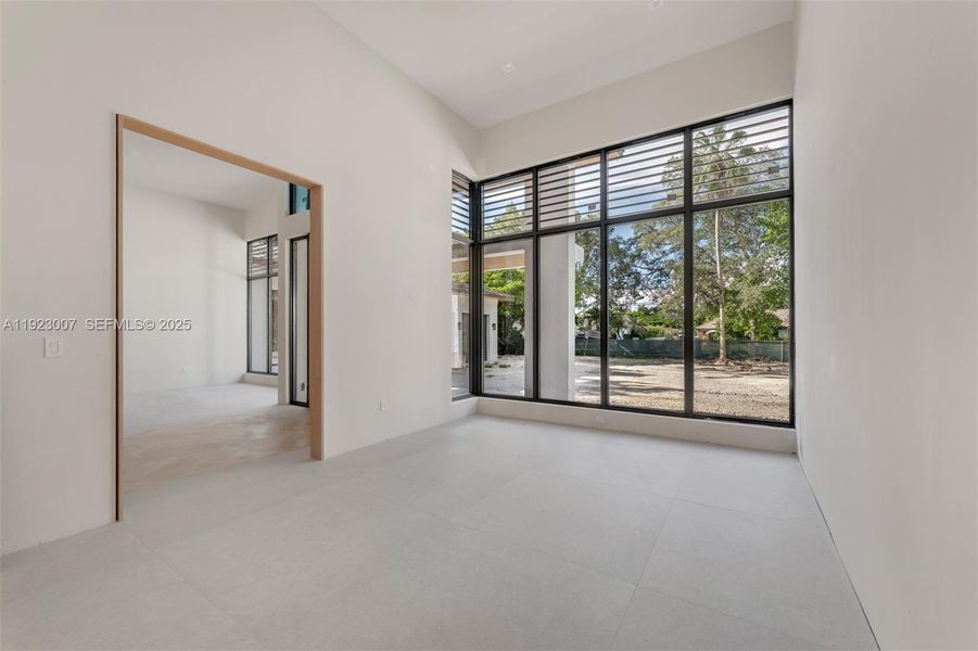 Spacious, unfurnished interior of a new home in , Pinecrest (Image 15). Spacious, unfurnished interior of a new home in , Pinecrest (Image 15).