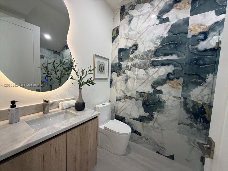 Furnished interior view inside a new home in , Fort Lauderdale (Image 39). Furnished interior view inside a new home in , Fort Lauderdale (Image 39).