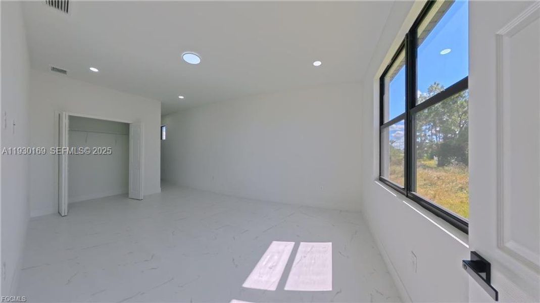 Spacious, unfurnished interior of a new home in , Lehigh Acres (Image 6). Spacious, unfurnished interior of a new home in , Lehigh Acres (Image 6).