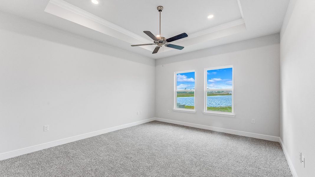 Spacious, unfurnished interior of a new home in Hodges Bayou Plantation, Panama City (Image 33).