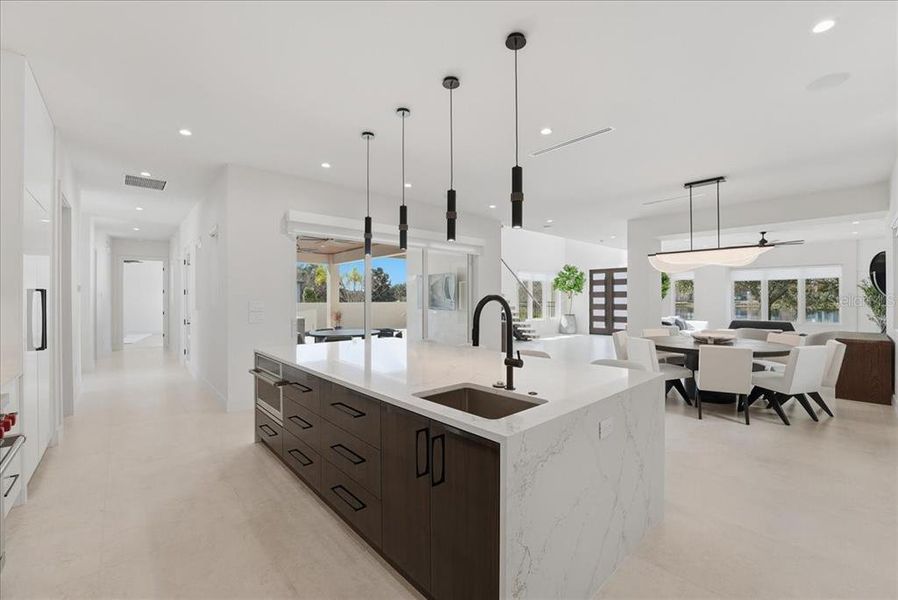 Furnished interior view inside a new home in , Orlando (Image 8).