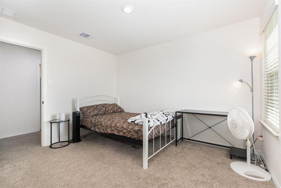 Image 32 of a home in . Image 32 of a home in .