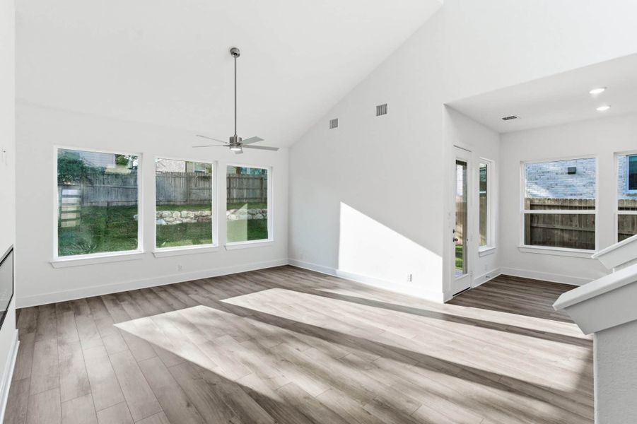 Spacious, unfurnished interior of a new home in Buffalo Crossing, Cibolo (Image 28). Spacious, unfurnished interior of a new home in Buffalo Crossing, Cibolo (Image 28).