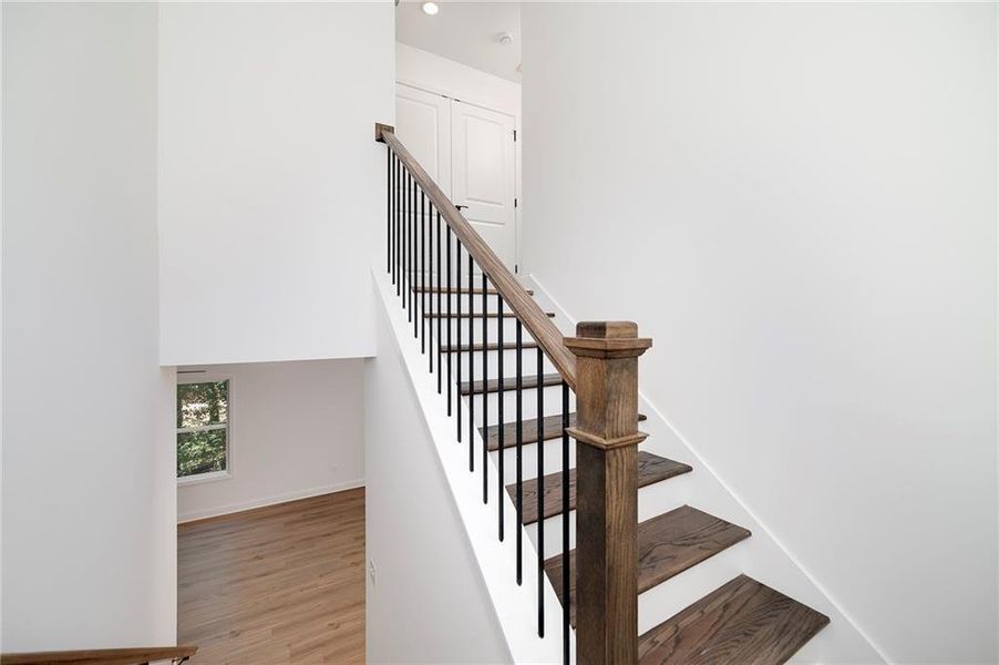 Spacious, unfurnished interior of a new home in , Acworth (Image 18). Spacious, unfurnished interior of a new home in , Acworth (Image 18).