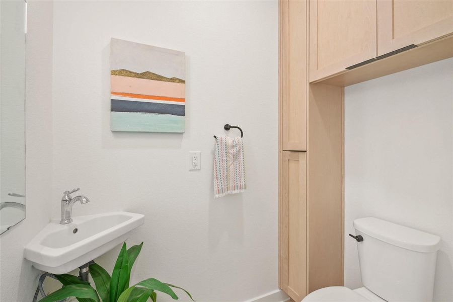 Furnished interior view inside a new home in , Austin (Image 12).