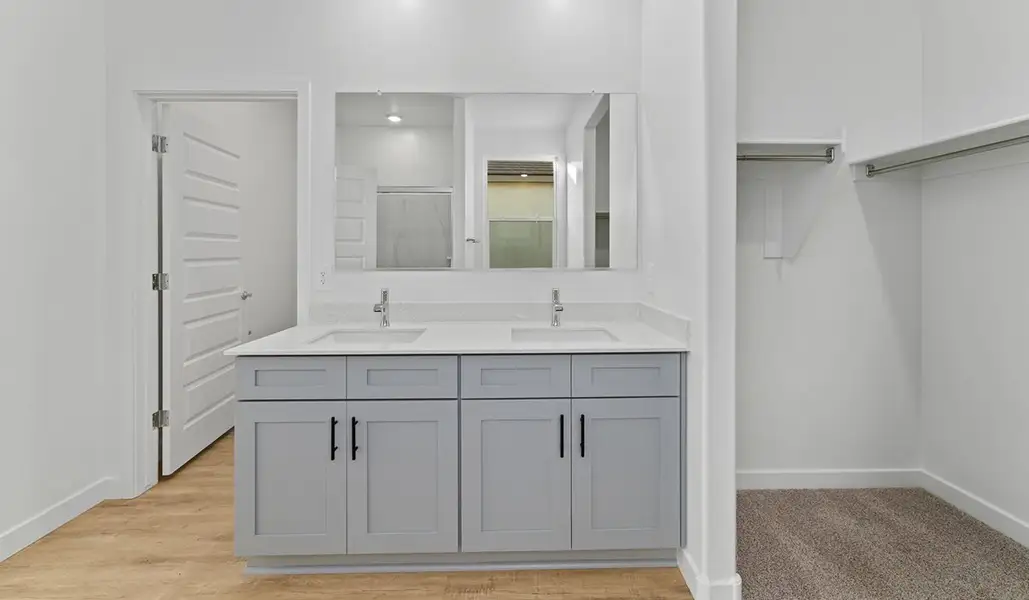 Furnished interior view inside a new home in Entrada Del Toro at Rancho Sahuarita, Sahuarita (Image 10).