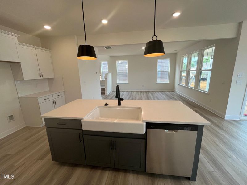 Kitchen with Farmhouse Sink