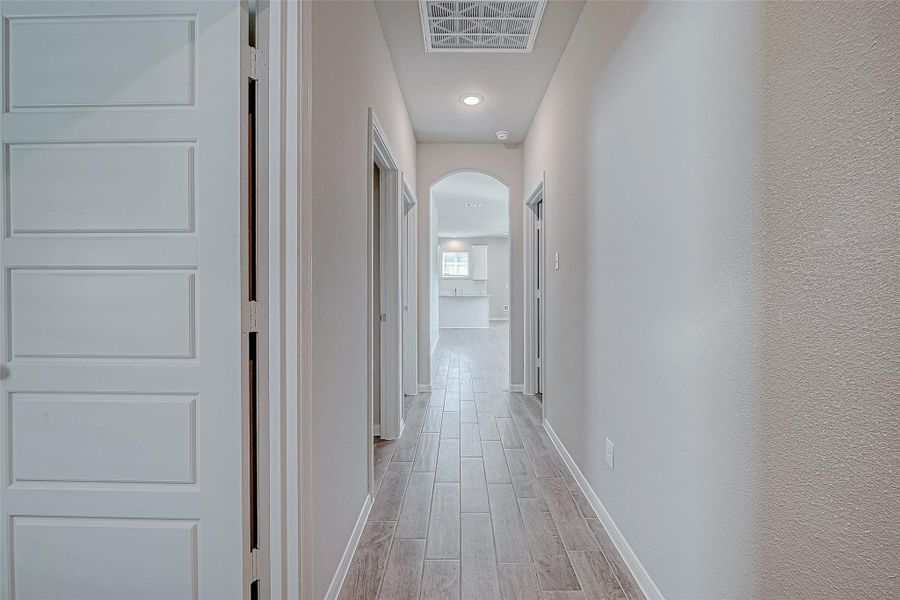 Spacious, unfurnished interior of a new home in Mill Creek Trails, Magnolia (Image 31).