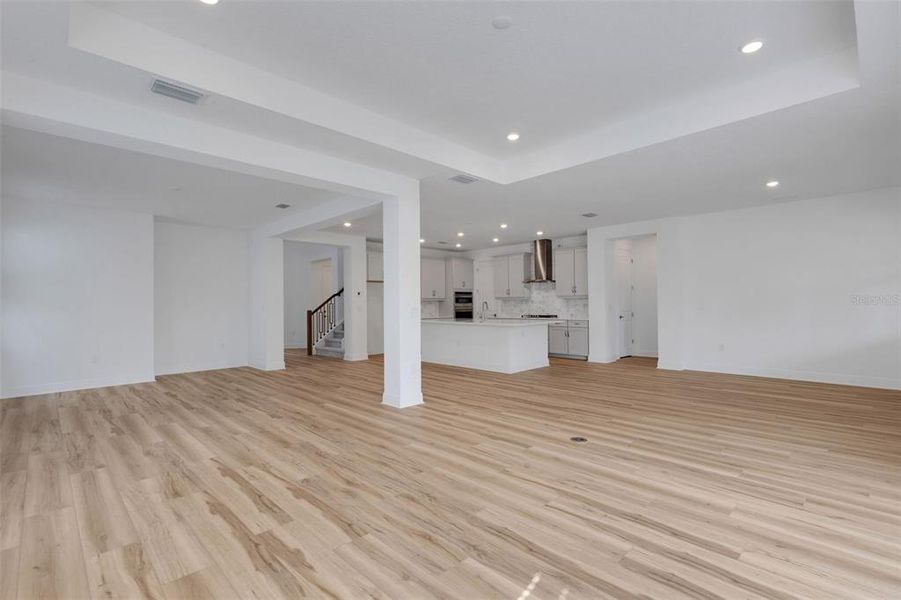 Spacious, unfurnished interior of a new home in Hawkstone, Sarasota (Image 67).