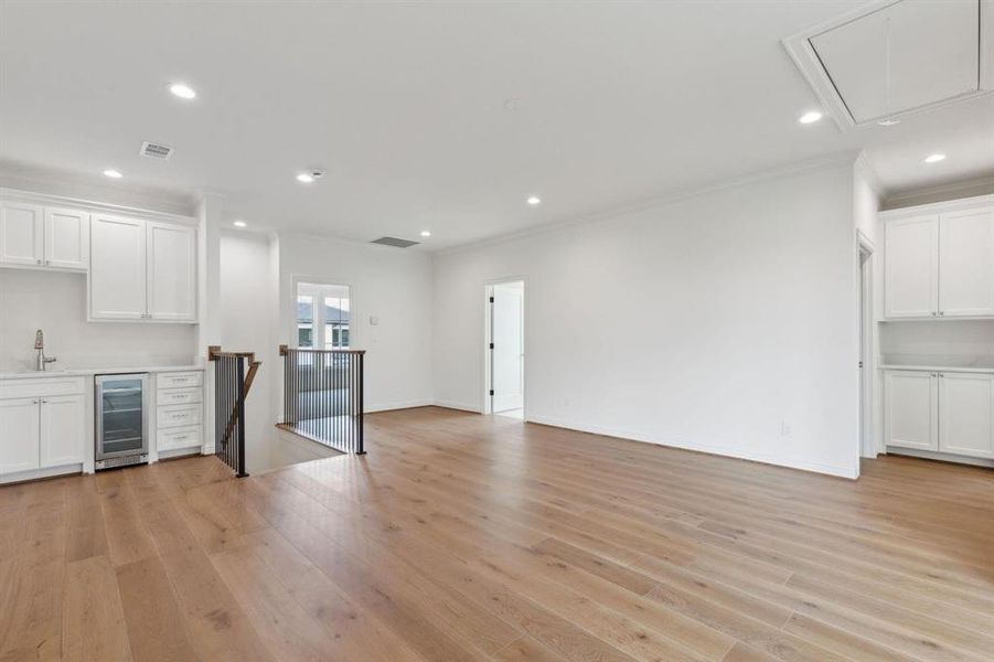 Spacious, unfurnished interior of a new home in , Dallas (Image 23).