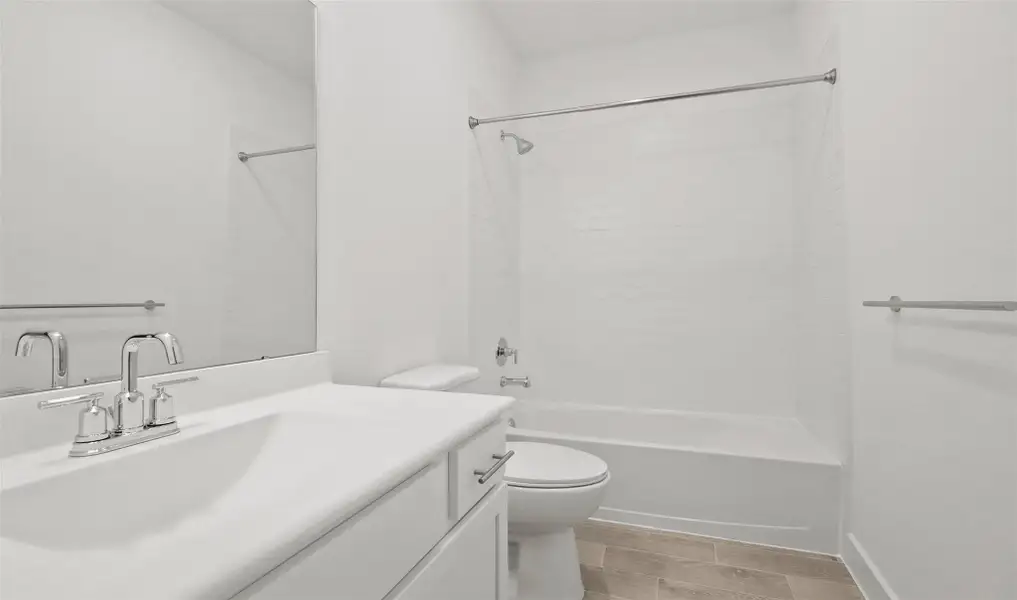 Hall bath (*Photo not of actual home and used for illustration purposes only.)