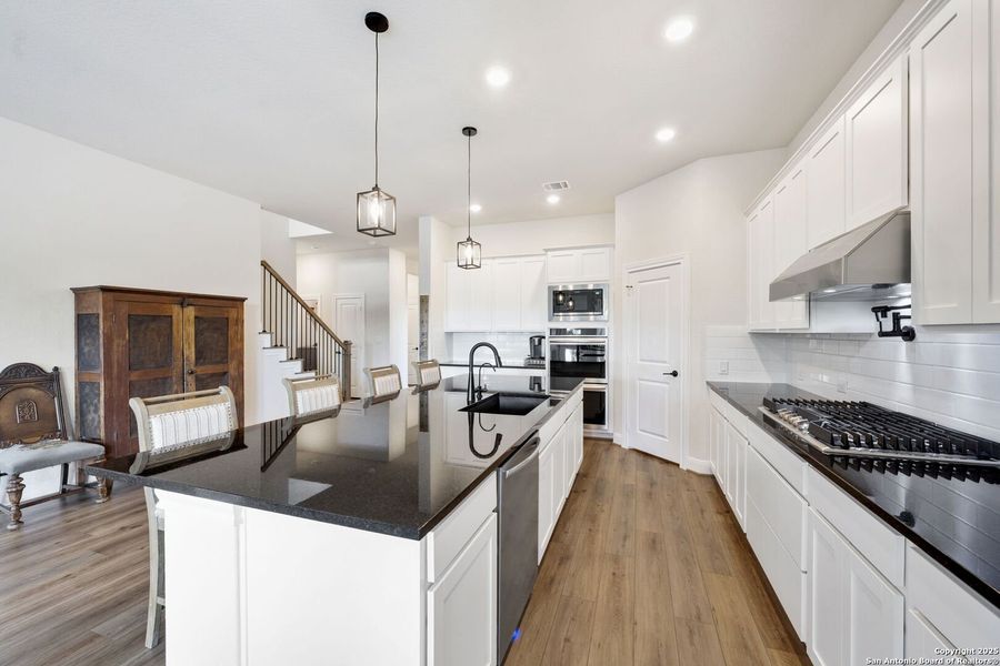 Furnished interior view inside a new home in Meyer Ranch – Legacy Series, New Braunfels (Image 10).