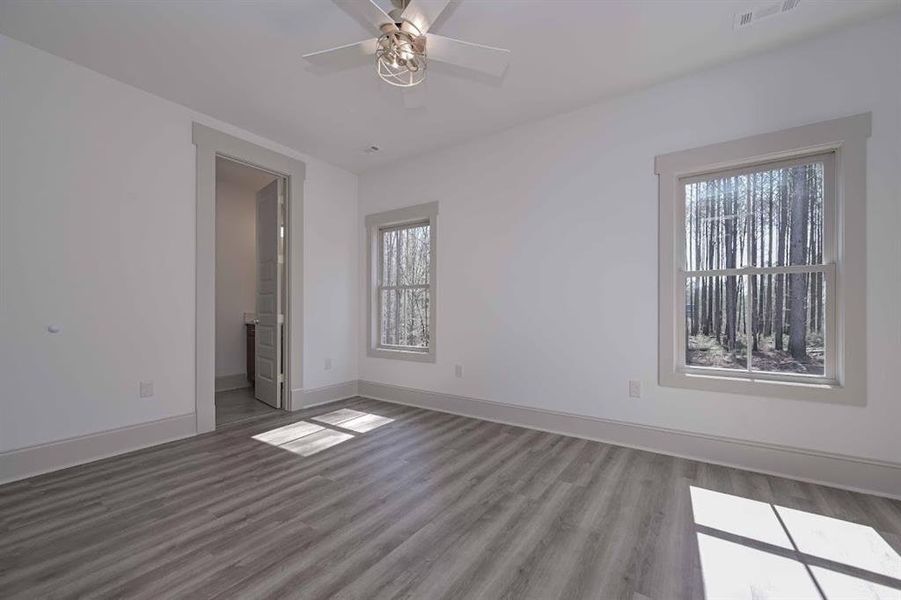 Spacious, unfurnished interior of a new home in , Carrollton (Image 55).