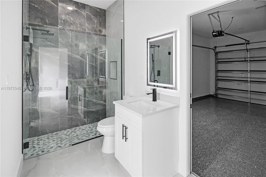 Furnished interior view inside a new home in , Lehigh Acres (Image 13).