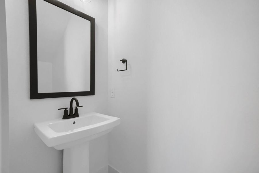 1709 Clover Fern - Powder Bathroom