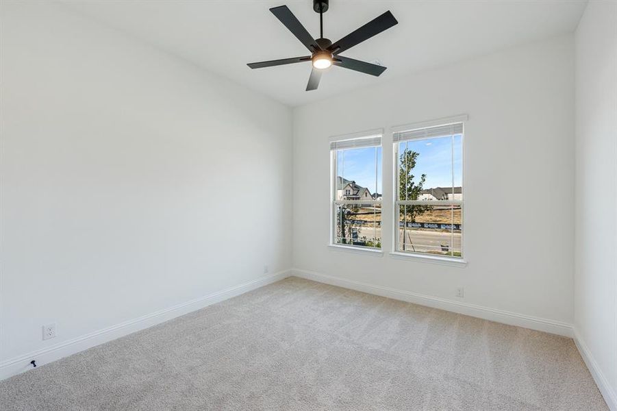 Spacious, unfurnished interior of a new home in Wildflower Ranch 60-65, Fort Worth (Image 24). Spacious, unfurnished interior of a new home in Wildflower Ranch 60-65, Fort Worth (Image 24).