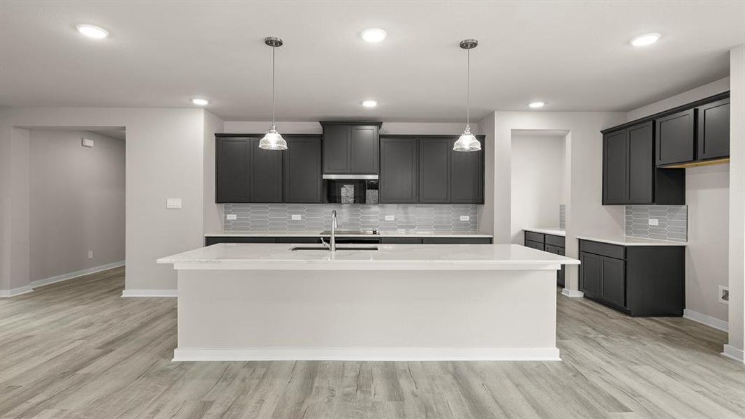 09. 1101 Rushing - Kitchen