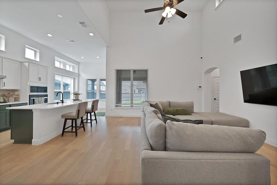 Furnished interior view inside a new home in , Venus (Image 15).