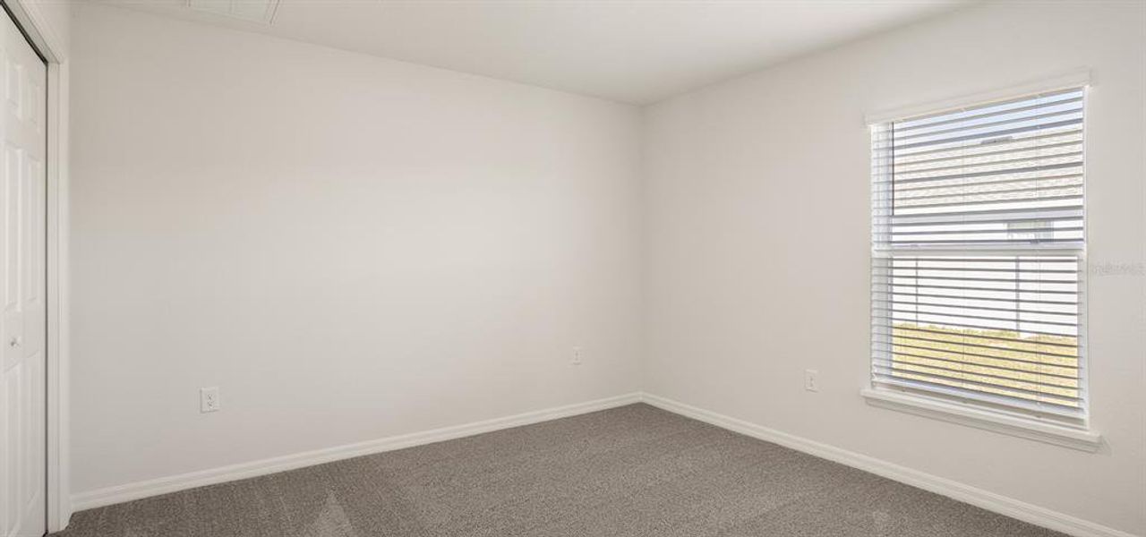 Spacious, unfurnished interior of a new home in Bennah Oaks, Belleview (Image 18).