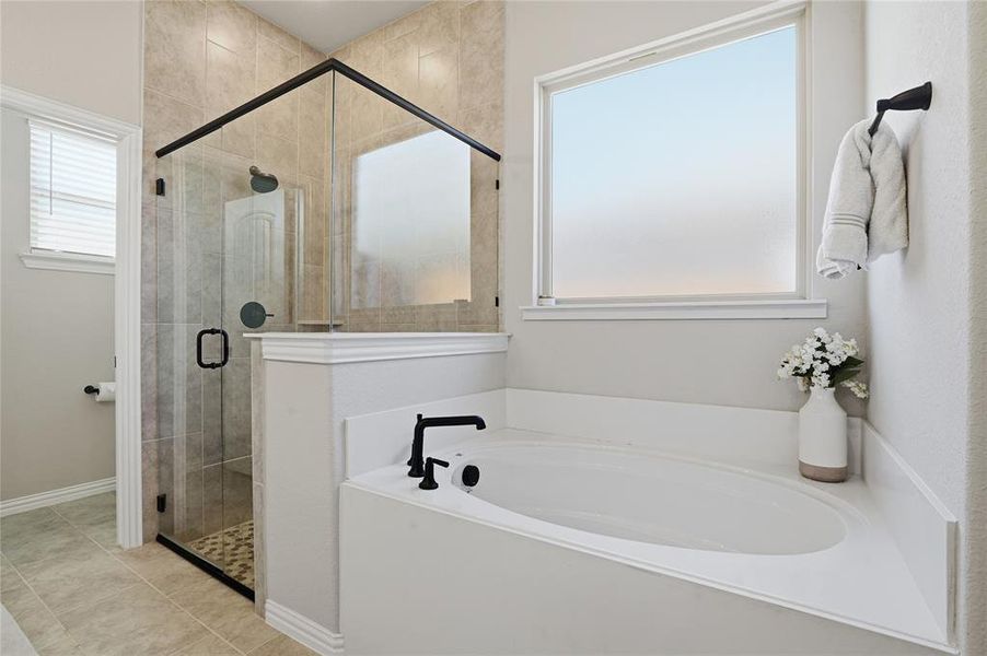 Furnished interior view inside a new home in Morningstar, Aledo (Image 16).