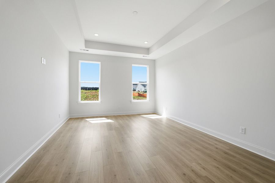 Spacious, unfurnished interior of a new home in Dorris Farm, White House (Image 50).