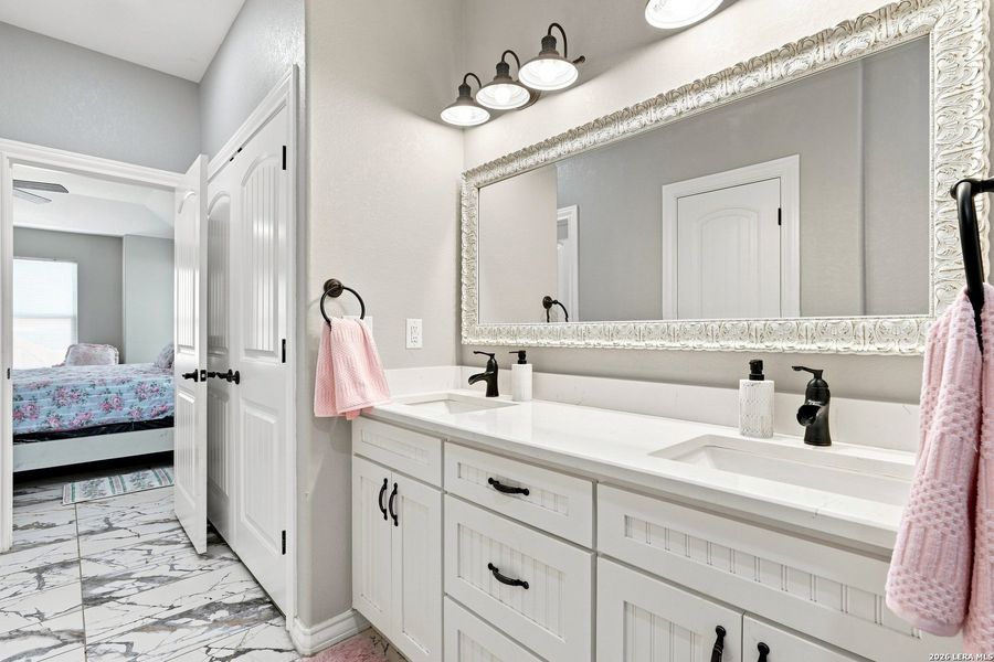 Furnished interior view inside a new home in , Von Ormy (Image 19).