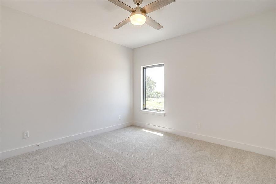 Spacious, unfurnished interior of a new home in , Mineral Wells (Image 27).