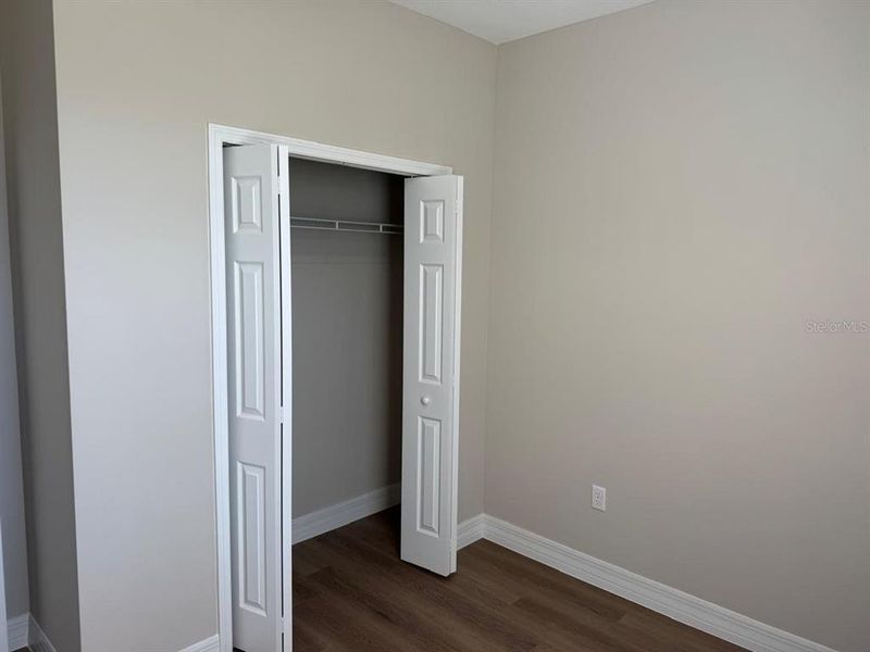 Spacious, unfurnished interior of a new home in , Ocala (Image 16).