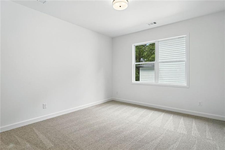 Spacious, unfurnished interior of a new home in , Marietta (Image 24).