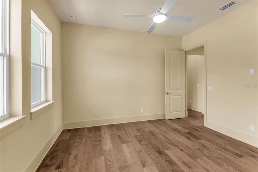 Spacious, unfurnished interior of a new home in , Orlando (Image 26). Spacious, unfurnished interior of a new home in , Orlando (Image 26).