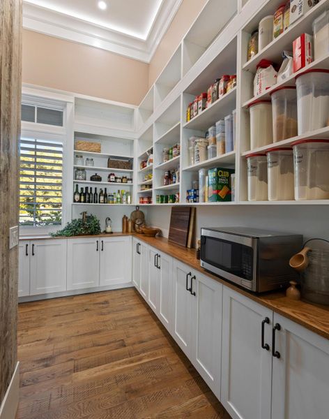 Furnished interior view inside a new home in , Bonneau (Image 41).