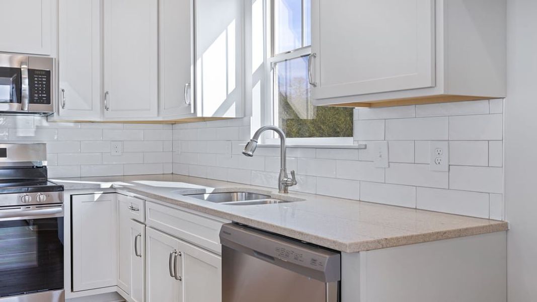 Close-up of interior finishes inside a home in Sunset Summits, Spartanburg (Image 10).