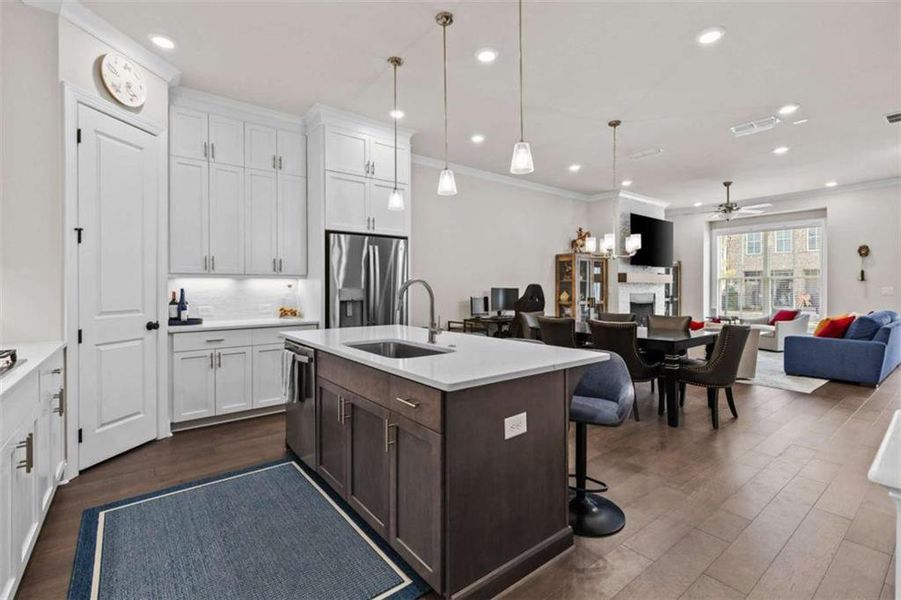 Furnished interior view inside a new home in , Peachtree Corners (Image 15). Furnished interior view inside a new home in , Peachtree Corners (Image 15).