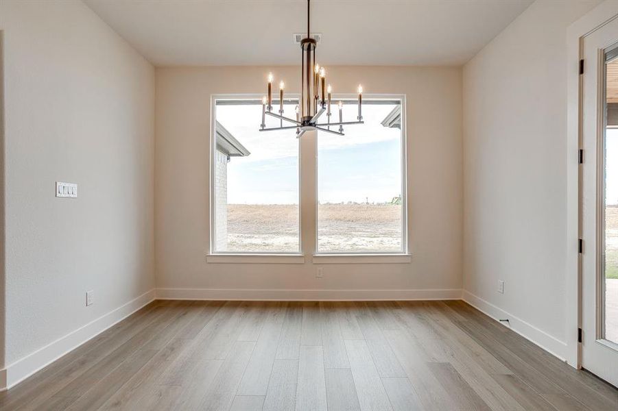 Spacious, unfurnished interior of a new home in , Waxahachie (Image 30).