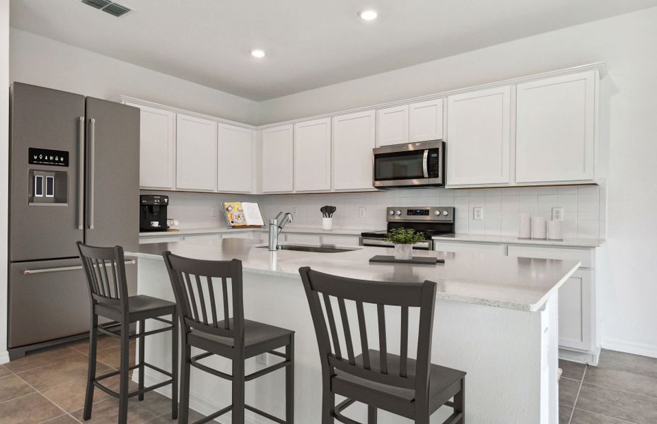 Representative furnished interior of a home built from the Yellowstone 3-Car by Pulte Homes in Caldera, Spring Hill (Image 11).