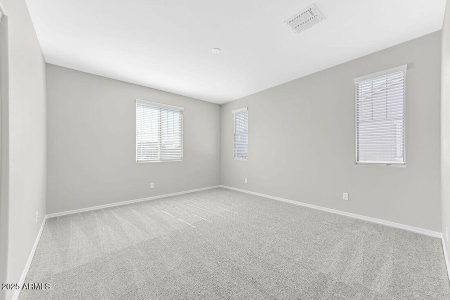 9964 W Piccadilly Road - Ready Now!