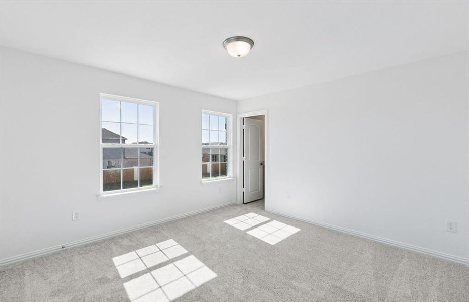 Spacious fourth bedroom with large windows Spacious fourth bedroom with large windows