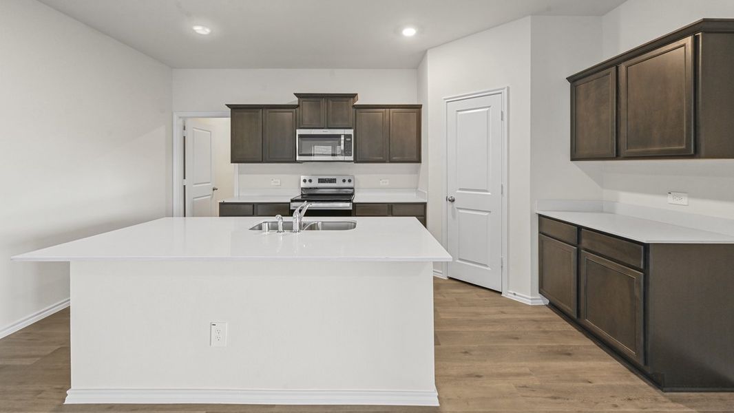 Representative furnished interior of a home built from the Perry by D.R. Horton in The Hills of Sherman, Sherman (Image 4). Representative furnished interior of a home built from the Perry by D.R. Horton in The Hills of Sherman, Sherman (Image 4).