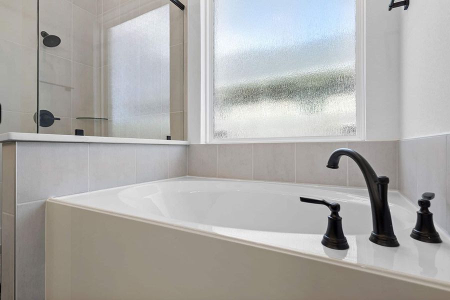 Close-up of interior finishes inside a home in Mulberry Farms, Santa Fe (Image 21).