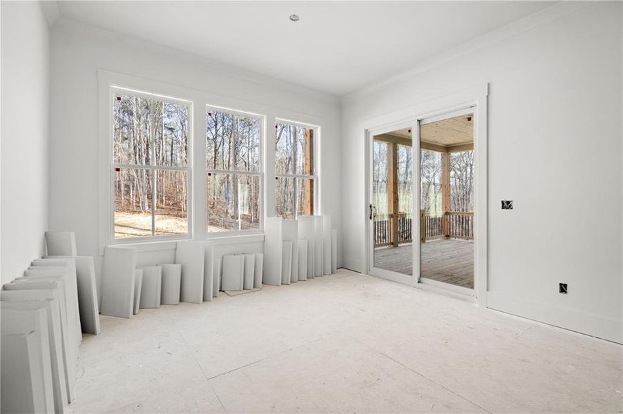 Image 47 of a home in .