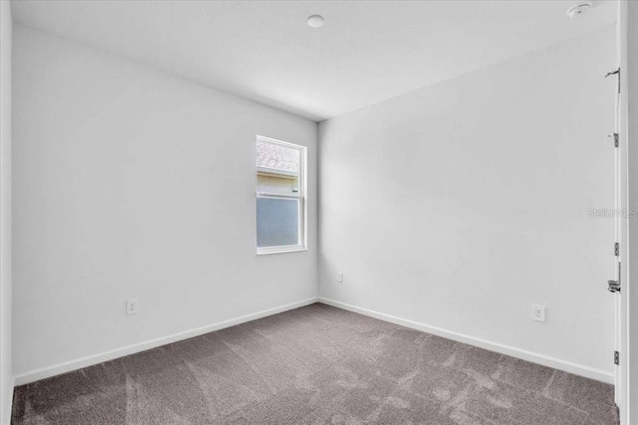 Spacious, unfurnished interior of a new home in , Venice (Image 8).